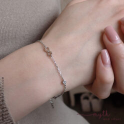 925 Sterling silver infinity bracelet