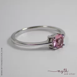 Sterling silver rose pink ring - close up