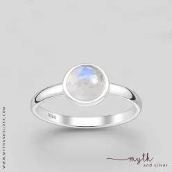 925 Sterling Silver Ring, Decorated with Moonstone